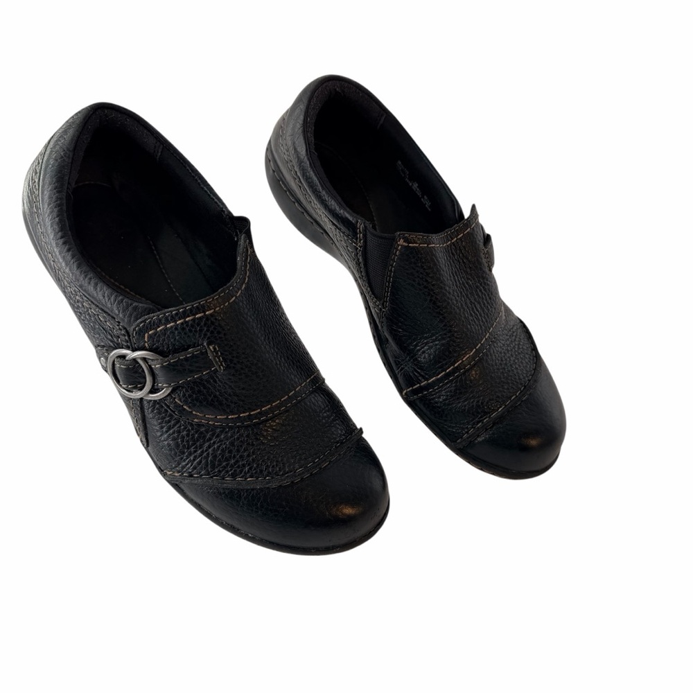 Clarks Ashland Black Leather Stitching Buckle Detail Classic Boho Casual Loafers - Picture 3 of 5